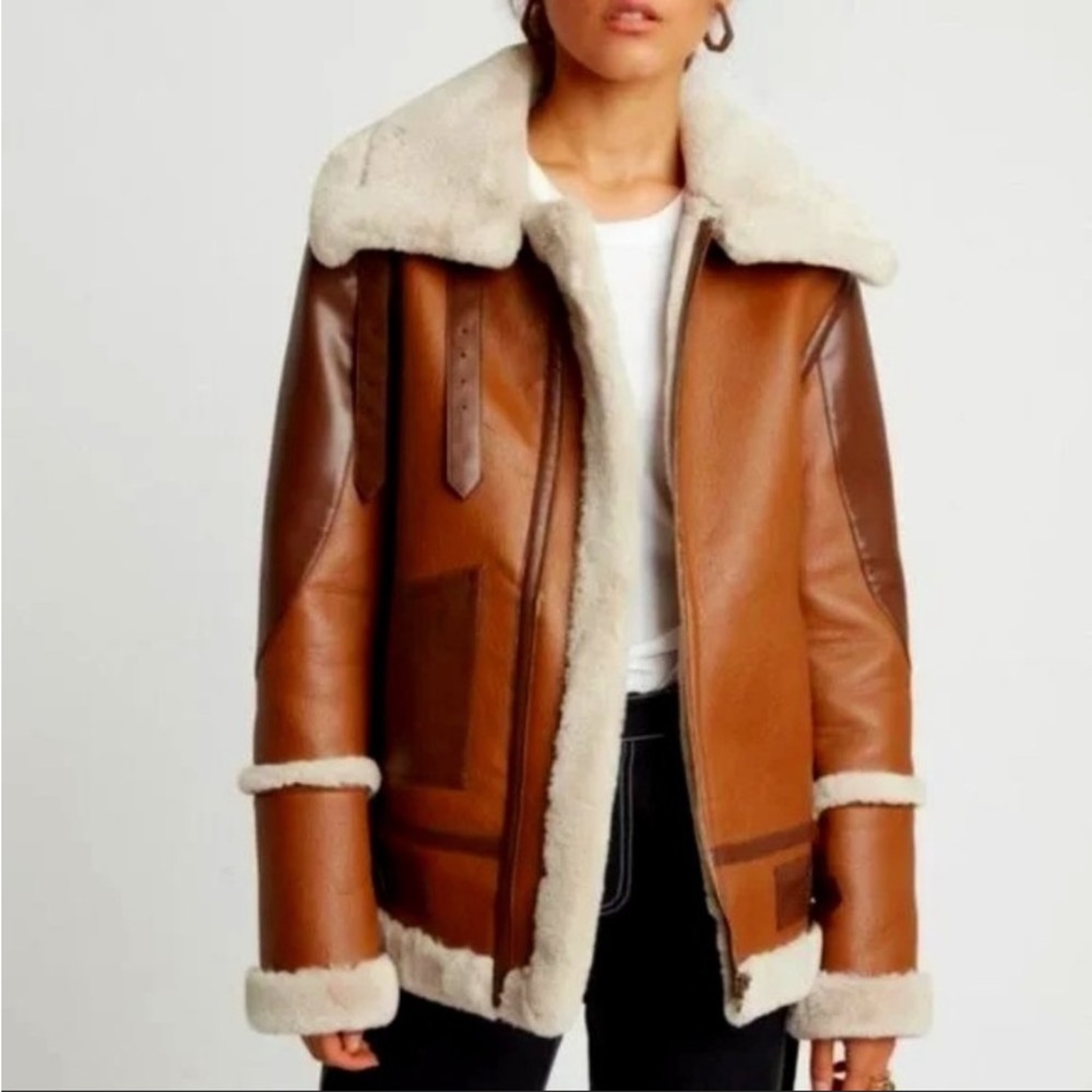 💥 EFFORTLESSLY COOL💥 Aviator Shearling  Color Block Jacket